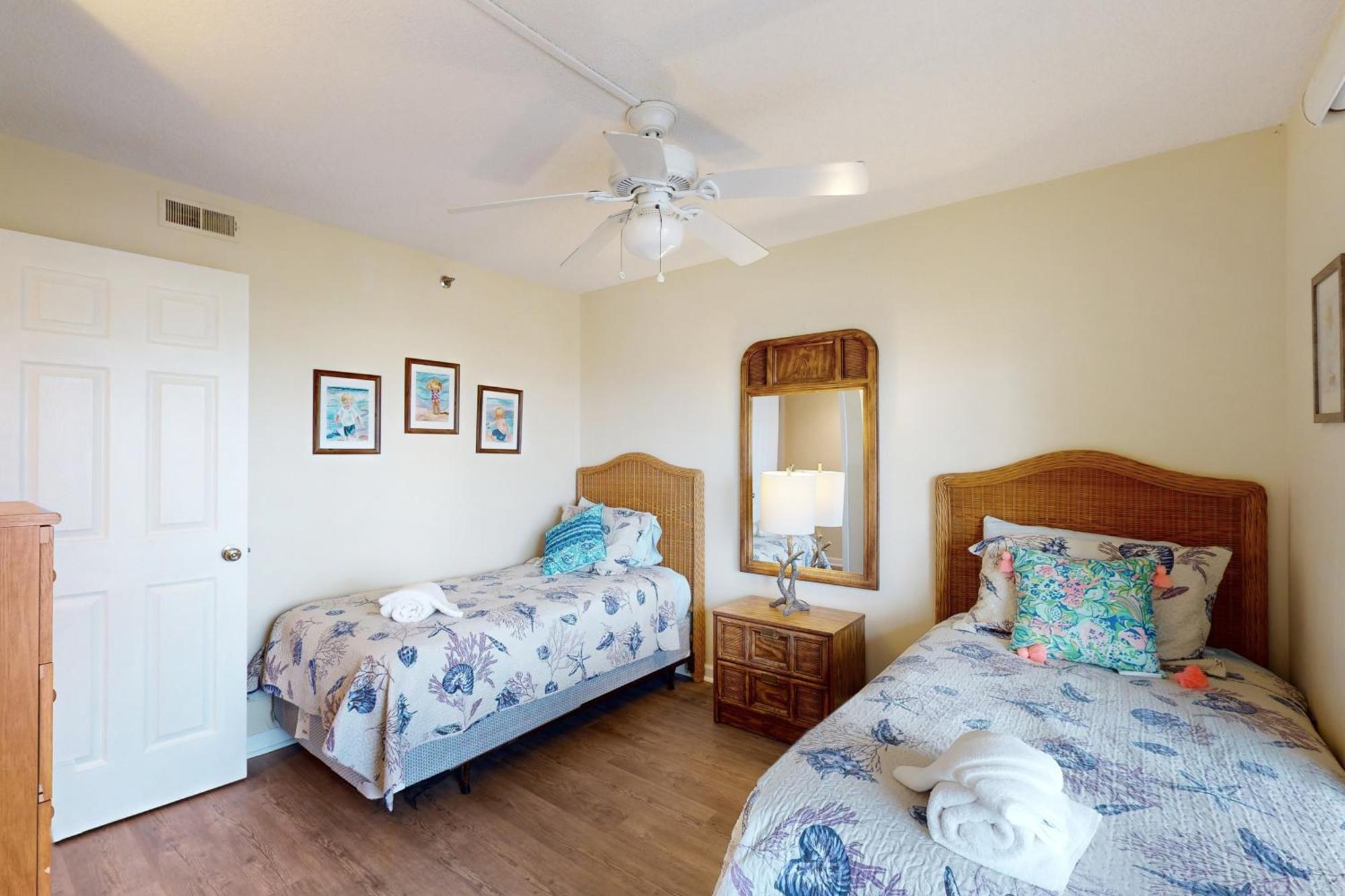 Topsail Dunes North Topsail Beach Room photo