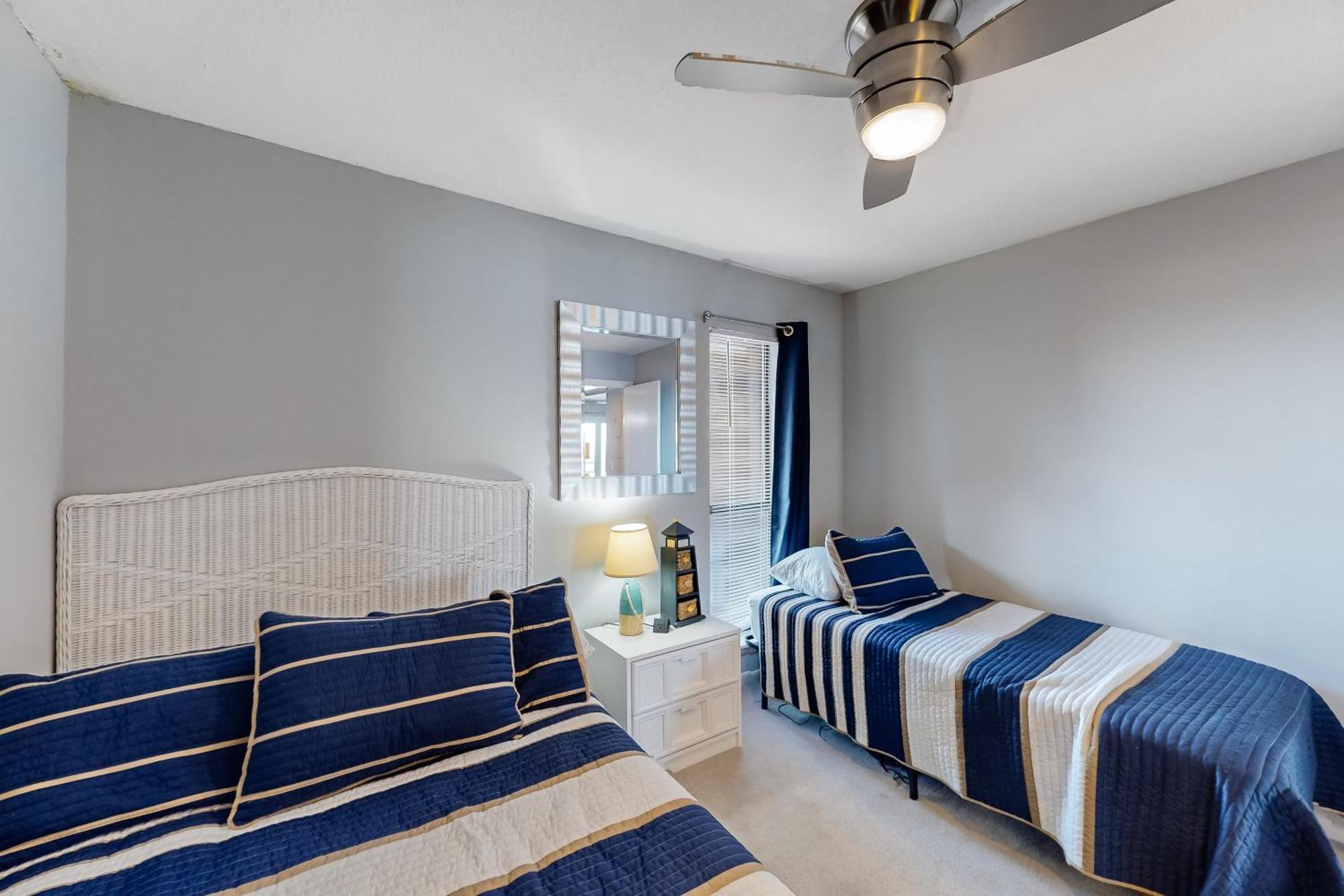 Topsail Dunes North Topsail Beach Room photo